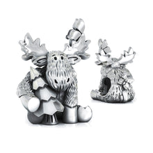 Cargar imagen en el visor de la galería, Summer Moose Bead Charm - Butterfly Forest
