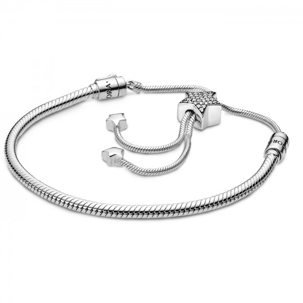 Moments Pavé Star and Snake Chain Sliding Bracelet