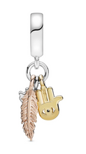 Cargar imagen en el visor de la galería, Hamsa, All-seeing Eye &amp; Feather Spirituality Dangle
