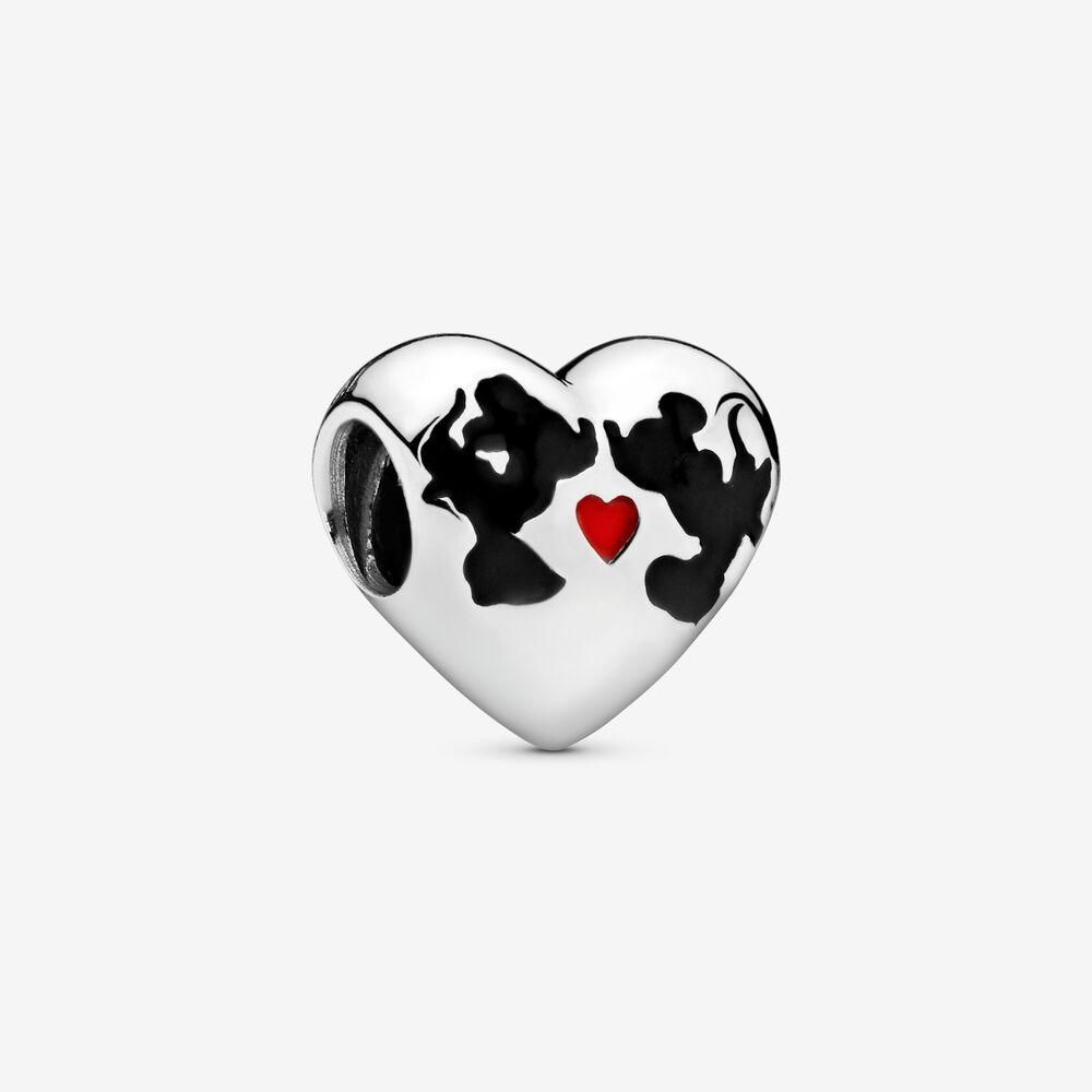 Disney Minnie Mouse and Mickey Mouse Kiss